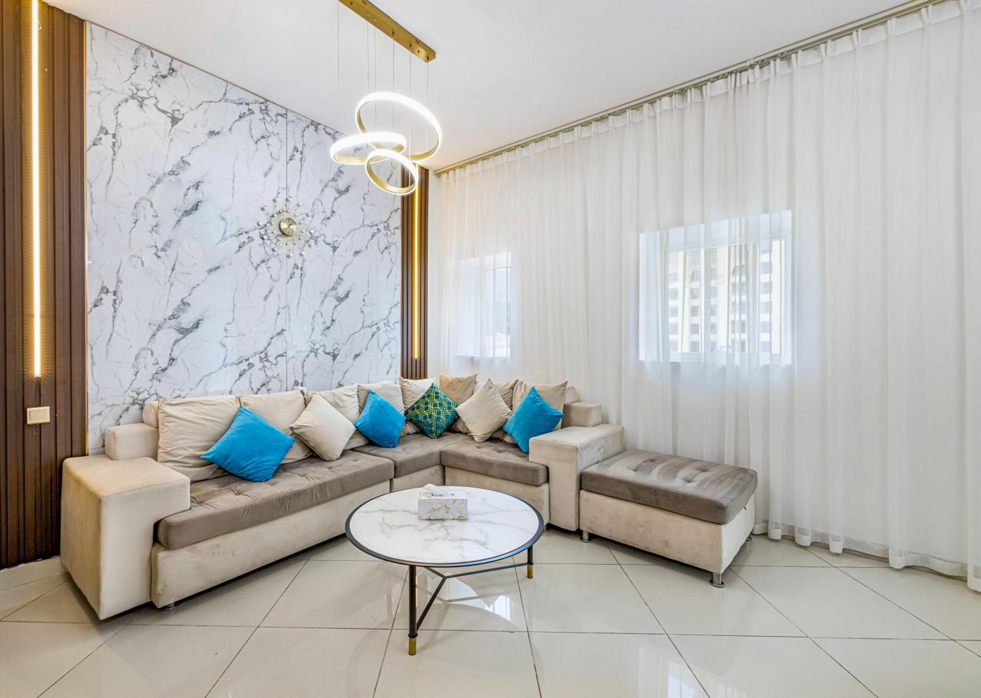 5 Star Serviced Apartment With Beach Access In The Heart Of Dubai Marina Free Welcome Gift Box Upon Arrival Exterior foto